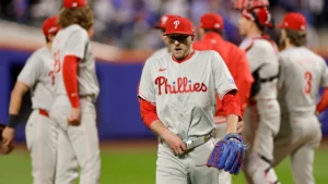 Read more about the article JUST IN: Phillies 2025 Opening Day roster projection 1.0: Veteran pitcher maintains a slot