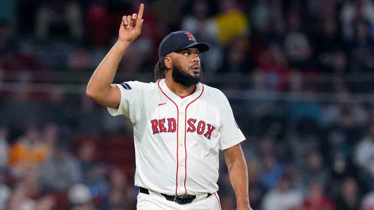 You are currently viewing BREAKING NEWS: Red Sox Named Potential Trade Destination for All-Star Closer