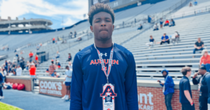 Read more about the article BREAKING NEWS: 4-star Hezekiah Harris From Huntsville,AU edge commit  Sets Official Visit