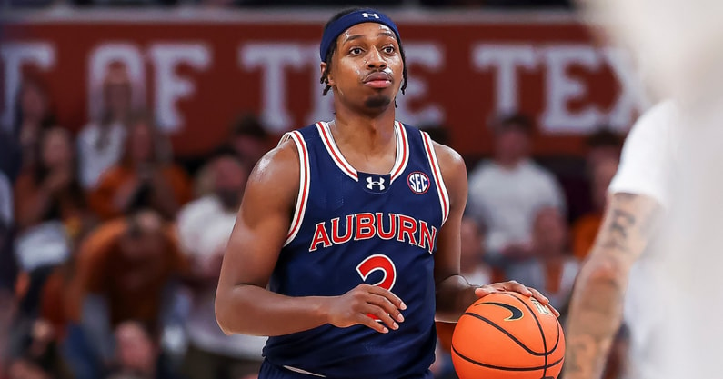 Read more about the article JUST IN: Auburn PG Denver Jones Injury Update After Texas A&M Loss